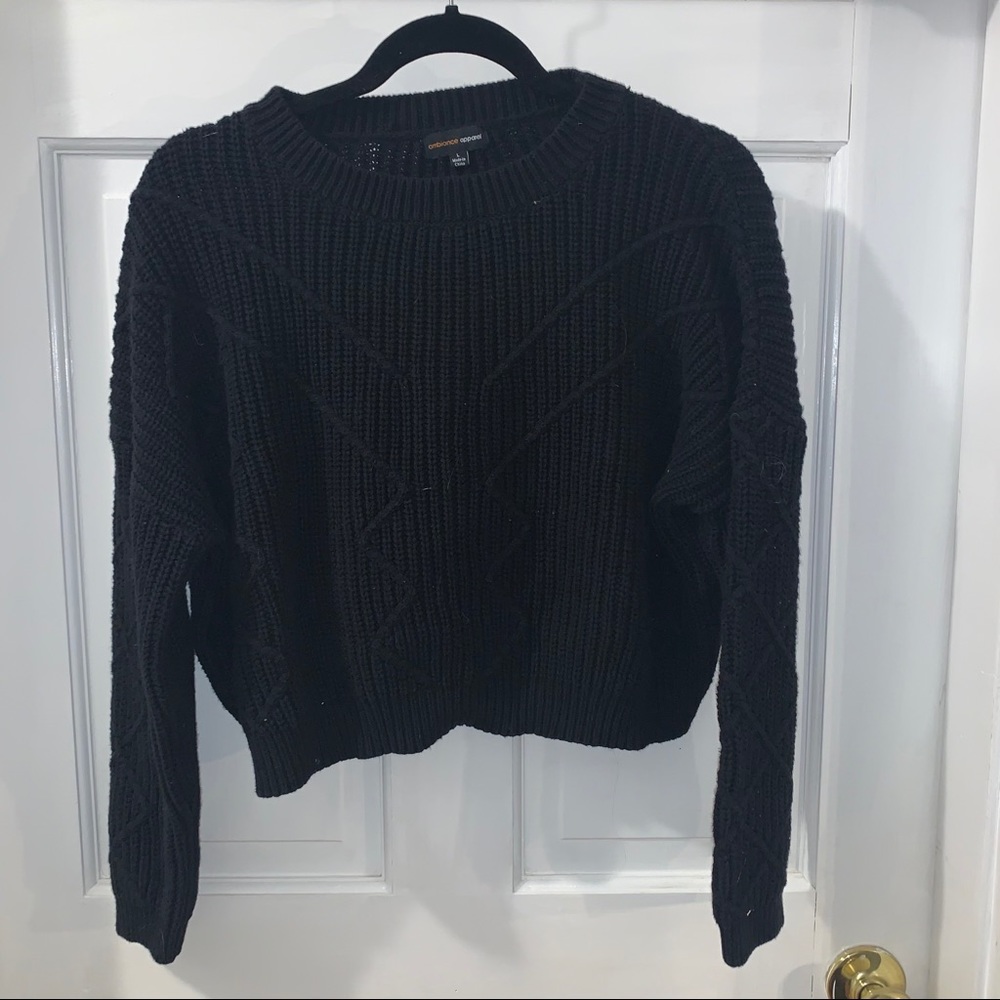 Ambiance Apparel Black Cropped Sweater